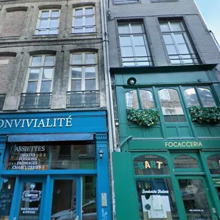 아파트 Au Coeur De La Vieille *